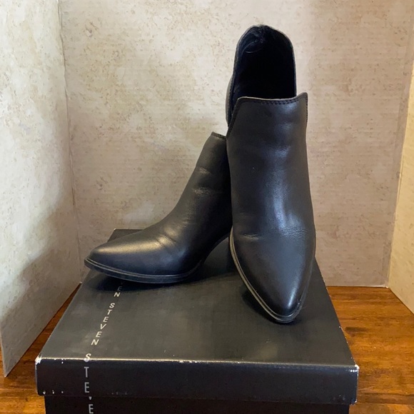 Steven Dexter Short Western Look Boots - Picture 1 of 10